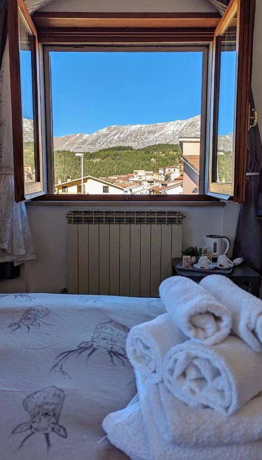 Bed and breakfast per 2 persone, con Panorama a L'Aquila