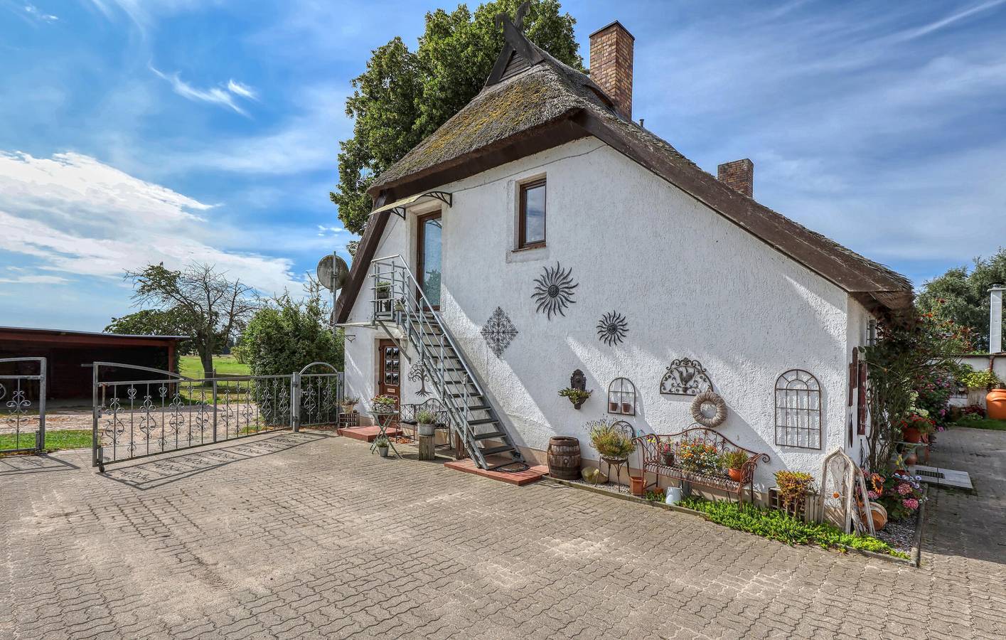 Ganze Ferienwohnung, Gemütliche Wohnung mit WiFi & Parkplatz in der Nähe des Zentrums von Zurow in Zurow, Nordwestmecklenburg (Wismar und Umgebung)