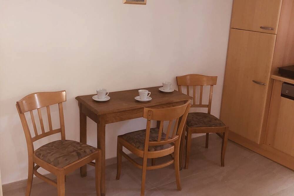 Ganze Wohnung, Tiny-Ferienzimmer am Reiterhof Marschenhof in Xanten, Niederrhein
