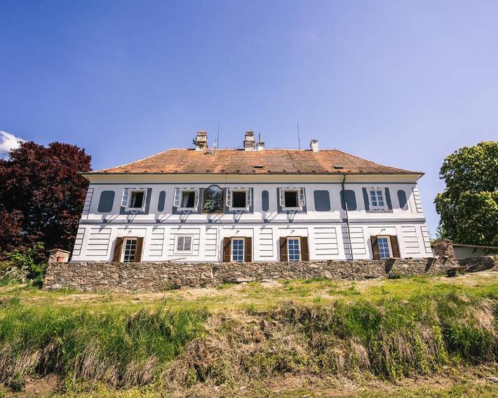 Appart’hôtel pour 4 personnes, avec jardin et vue