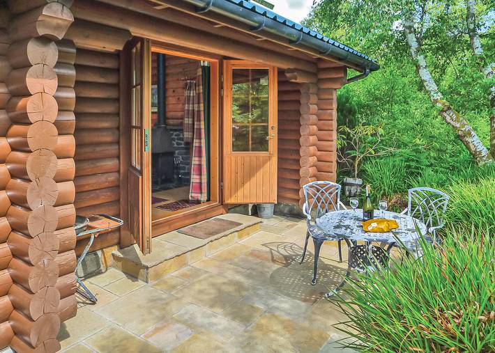 Last minute chalet for 2 people, with sauna in Scotland