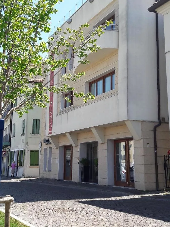Hotel für 3 Personen, mit Terrasse, mit Haustier - 1