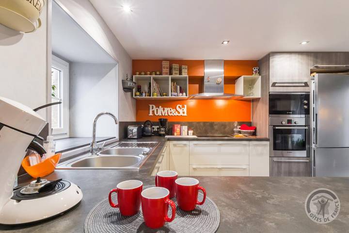 Gîte pour 8 personnes, avec terrasse et jardin à Les Pieux - 2