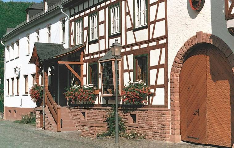 Hotel, mit Terrasse und Garten sowie Ausblick