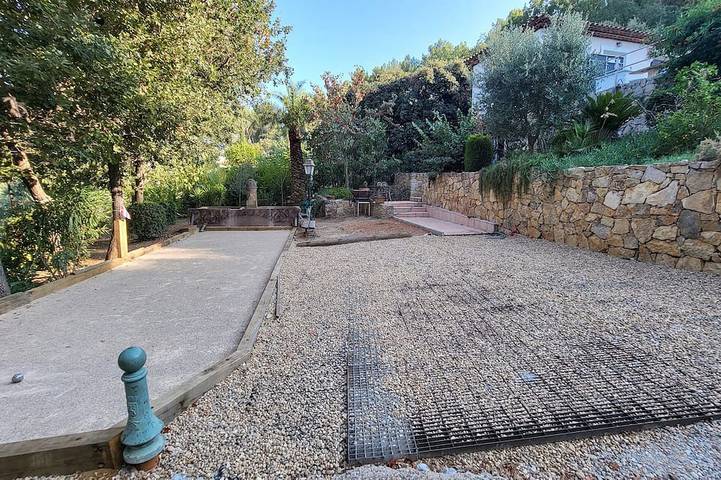Charmant T2 Entouré D'un Écrin de Verdure, Aspirant au Calme et la Détente in Le Cannet-des-Maures, Draguignan region