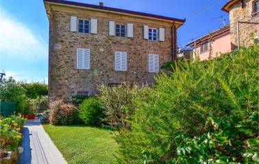 Gîte pour 5 personnes, avec piscine à Camaiore
