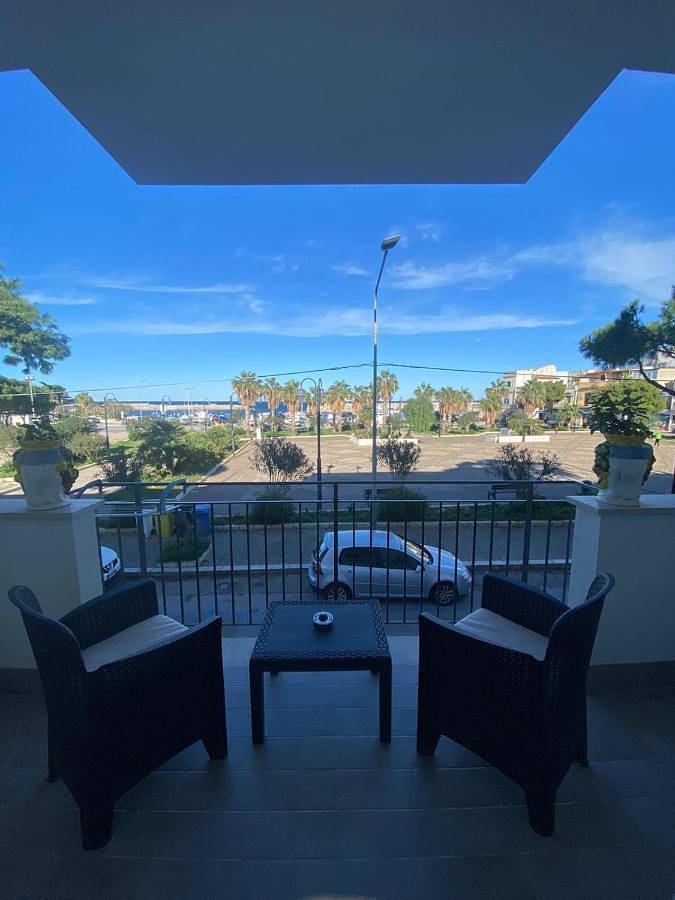 Double Room with Private Bathroom in Isola delle Femmine, Provincia di Palermo