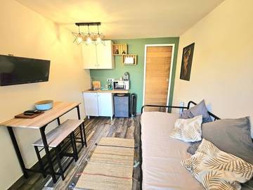 Gîte pour 2 personnes, avec jardin et terrasse à Villennes-sur-Seine