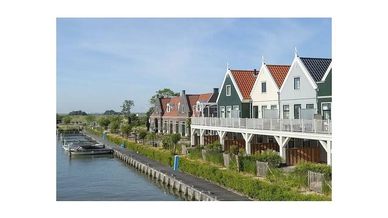 Ferienhaus für 12 Personen mit Terrasse in Markermeer
