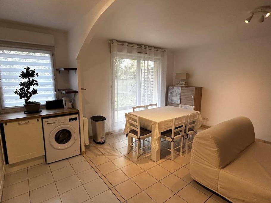 Appartement entier, Charmant 3 pièces gare de Creil in Creil, Oise