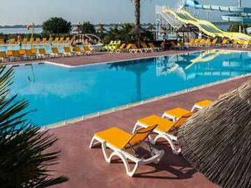 Camping pour 8 personnes à Lattes