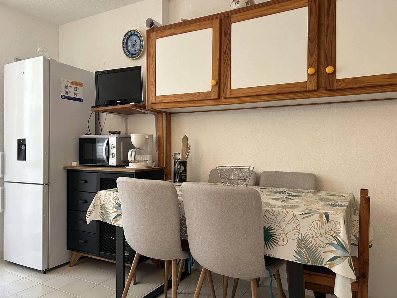 Appartement entier, Studio cosy avec terrasse à 100m de la plage - 4 couchages, parking, animaux acceptés in Cavalière, Le Lavandou