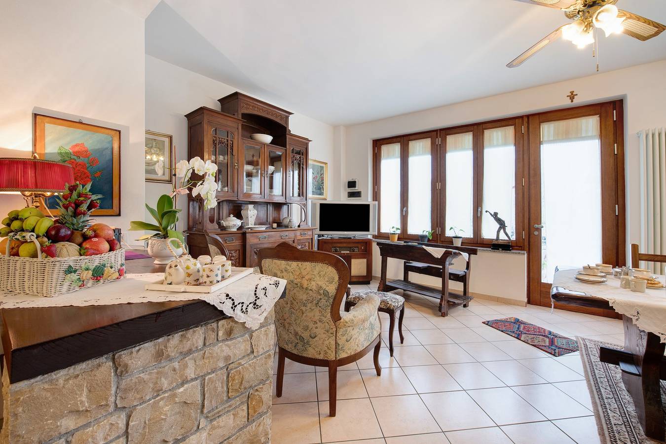Casa vacanze "Cascina Nonna Nina" con terrazza privata e 2 balconi in Villongo, Prealpi Bergamasche Orientali