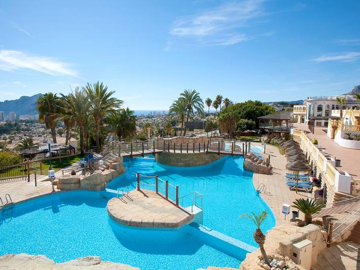 Ferienhaus für 4 Personen, mit Terrasse und Kinderpool sowie Garten in Calpe
