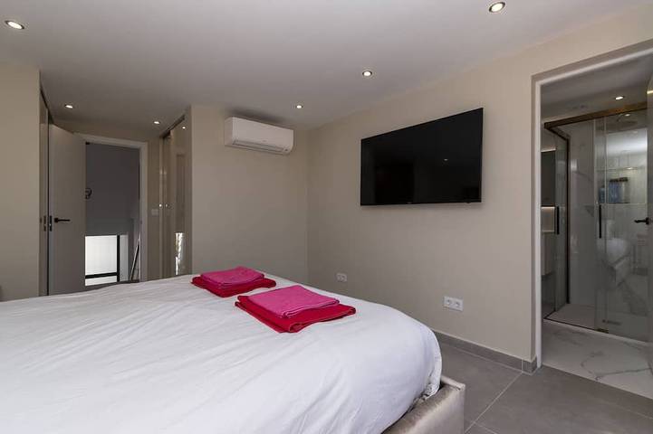 Villa für 6 Personen, mit Pool und Whirlpool sowie Terrasse in Adeje - 3