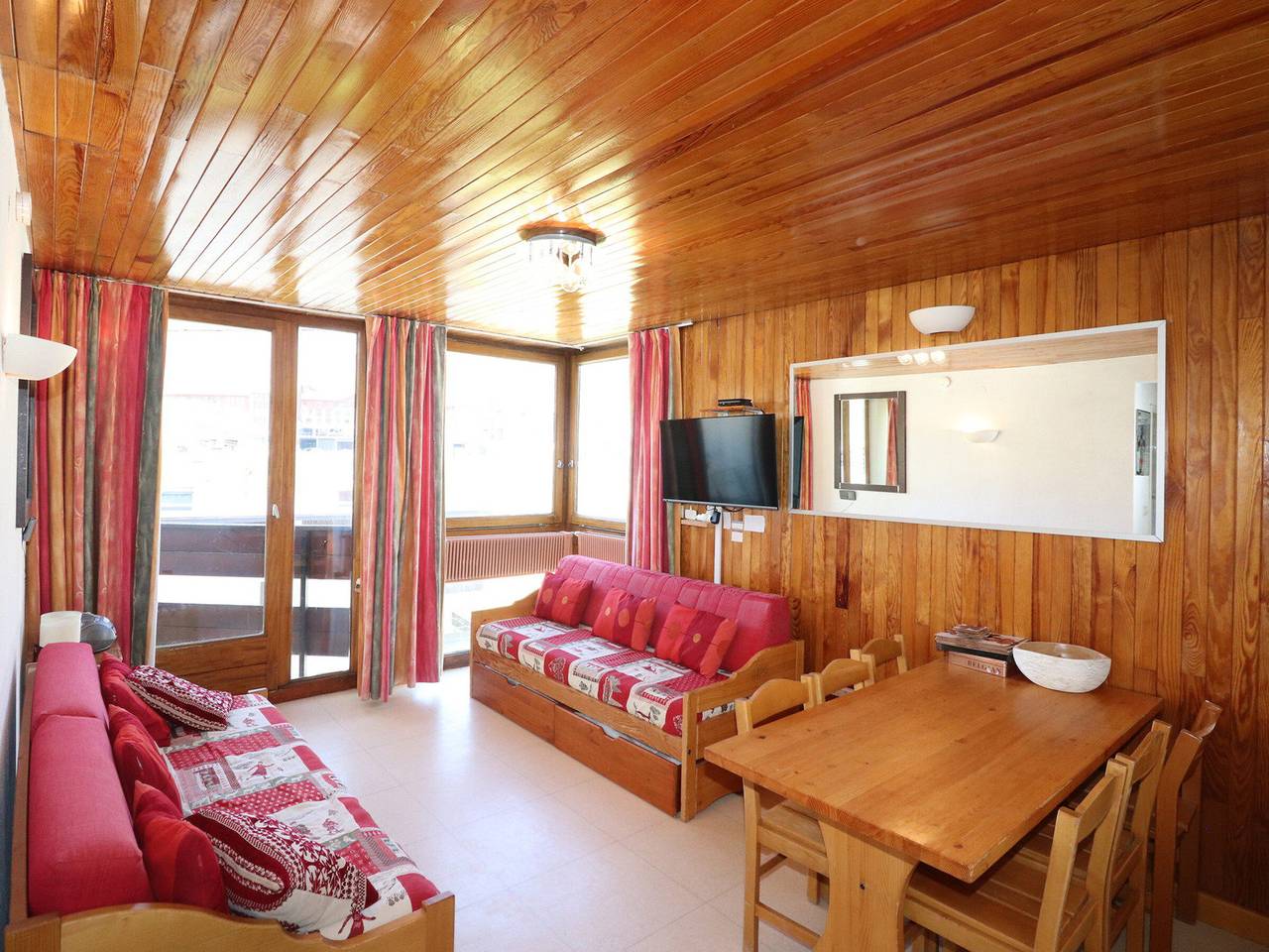 Geheel appartement, Comfortable apartment, ski-in/ski-out, sunny balcony in Tignes, Vanoise Nationaal Park