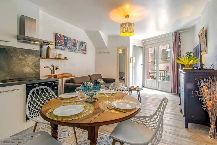Apartamento entero, Apartamento 'Transversal 1' con balcón y Wi-Fi in Pézenas, Costa mediterránea (Francia)
