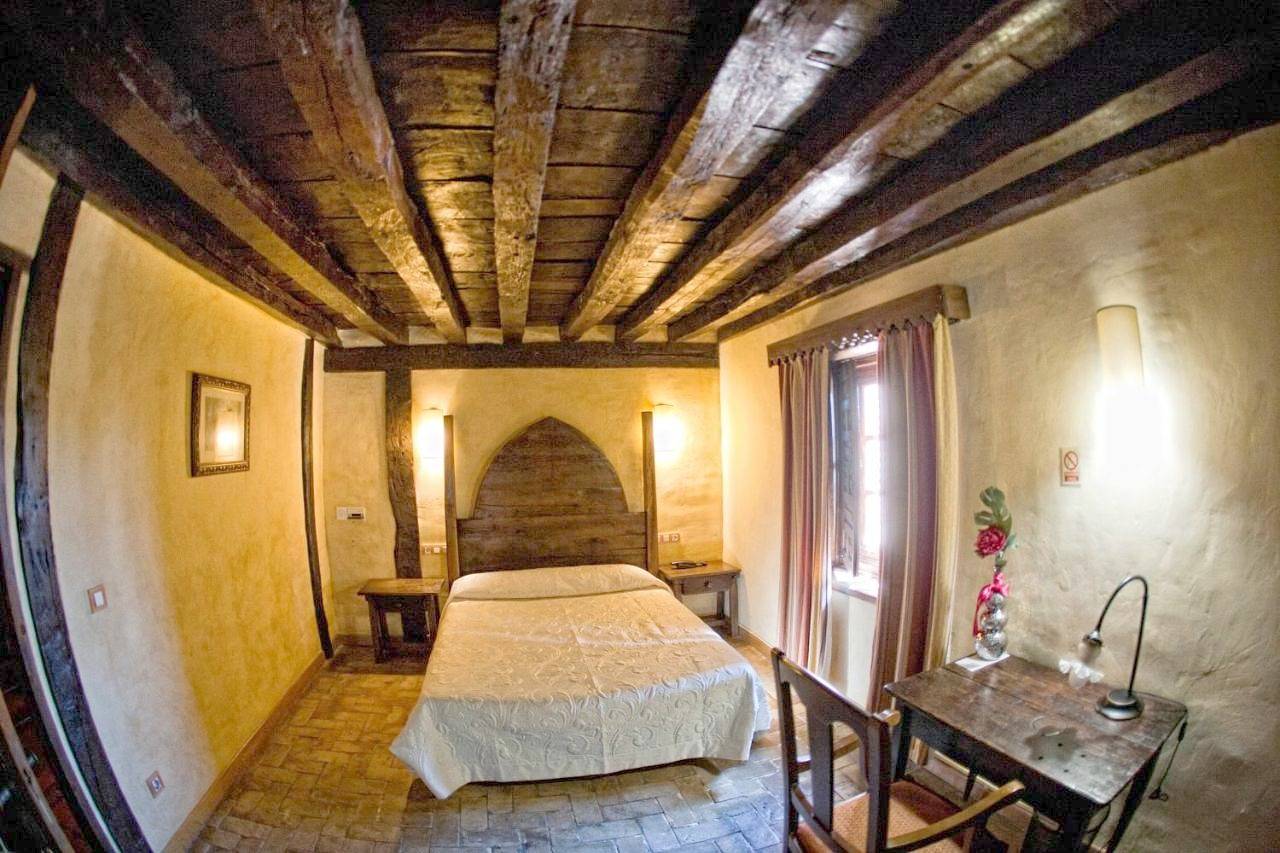 Hotel Palacio de Elorriaga in Vitoria-Gasteiz, Cordillera Cantábrica