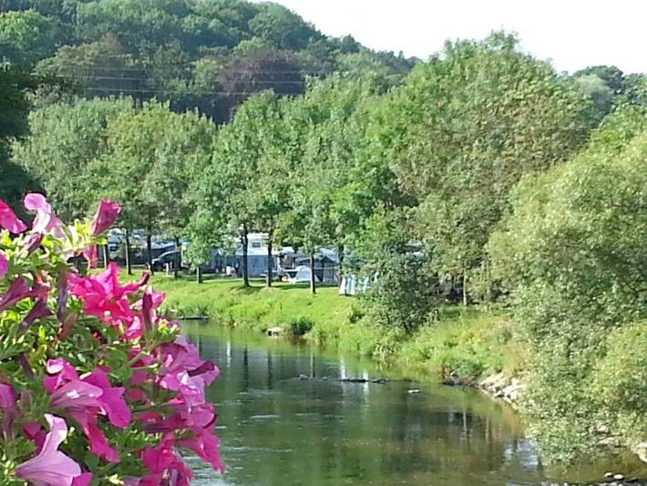 Camping voor 4 personen, met tuin en terras in Provincie Luxemburg
