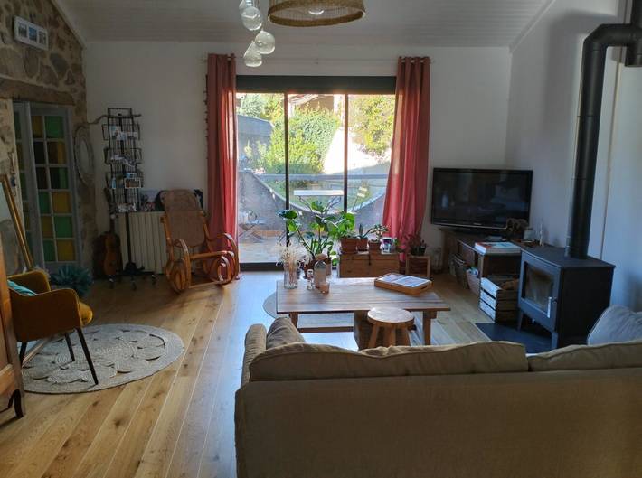 Gîte pour 6 personnes, avec jardin et terrasse, animaux acceptés - 1
