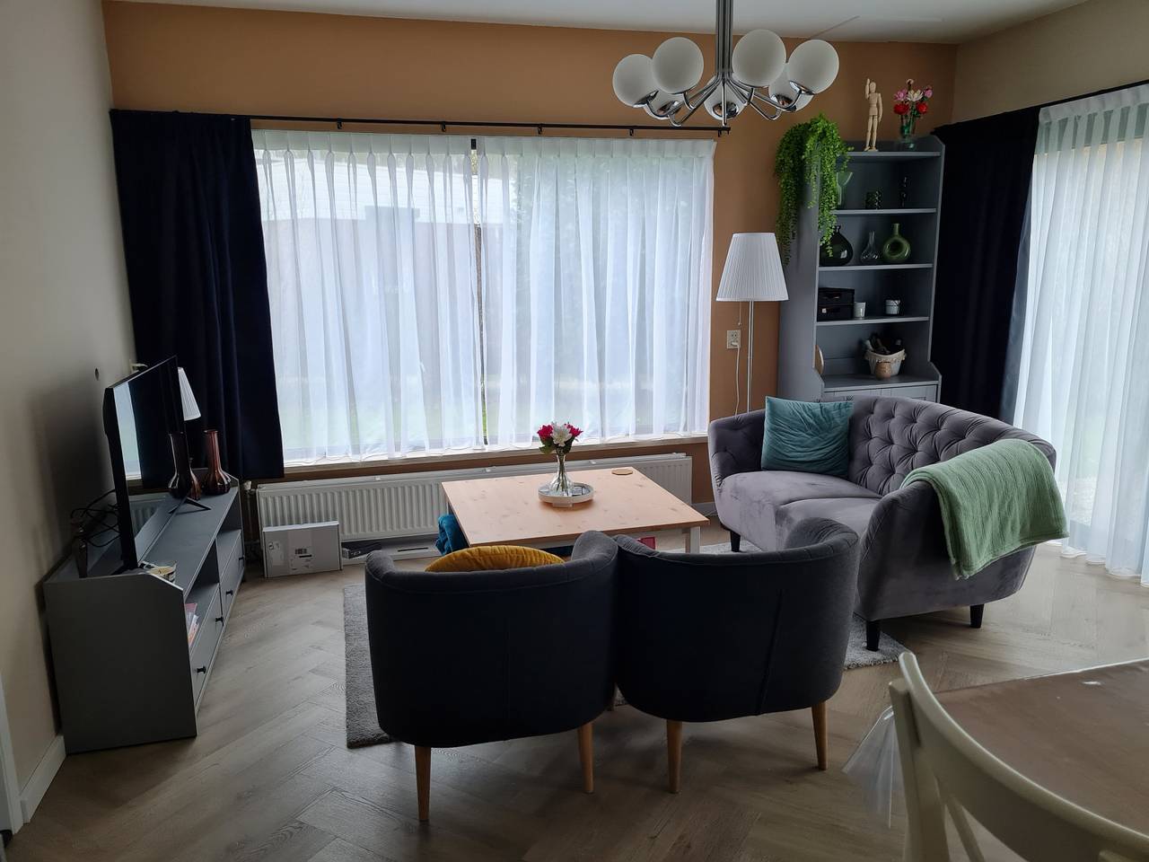 Komfortabler Bungalow für 4 Personen mit Klimaanlage in der Nähe von Noordwijk in Noordwijkerhout, Niederländische Nordsee