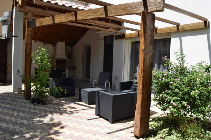 Casa de huéspedes para 8 personas, con Terraza y Jardín en Sigean