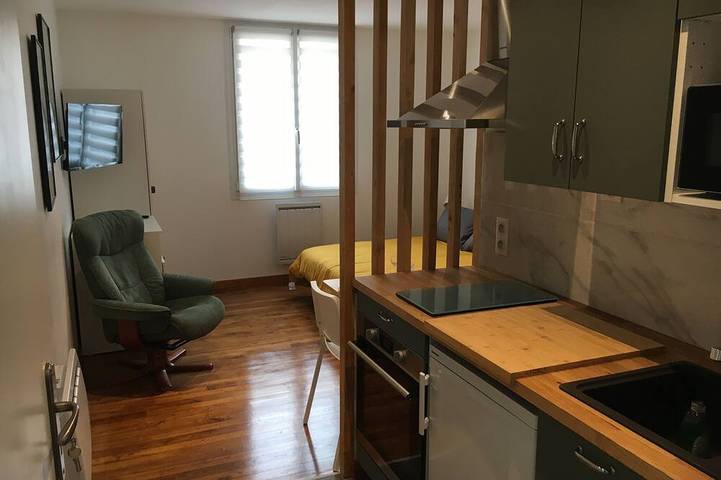 Location de vacances pour 2 personnes, avec jardin et jacuzzi à Bagnères-de-Bigorre