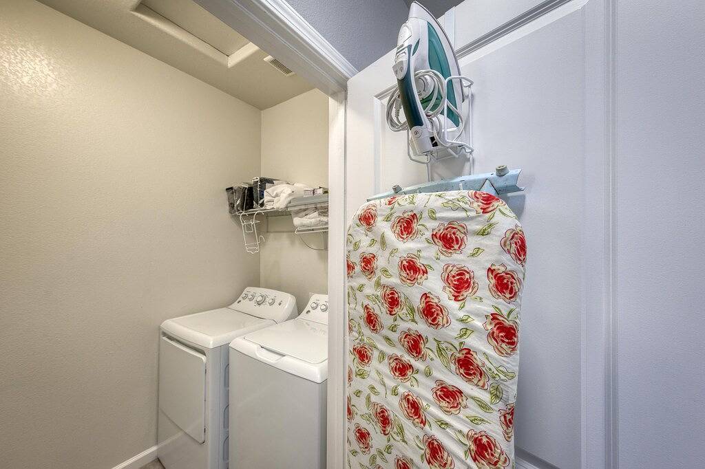 Winemaker's Delight: 3Bd/3Ba Russian River Valley in Santa Rosa, California North Coast