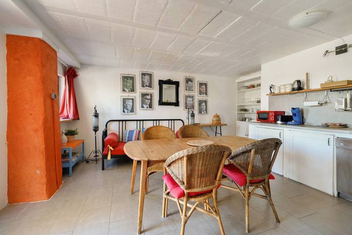 Holiday Home “Maison Cazac” with Mountain View and Wi-Fi in Cazac, Haute-Garonne