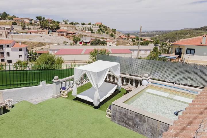 Casa rural para 3 personas, con terraza, Se admiten mascotas - 1
