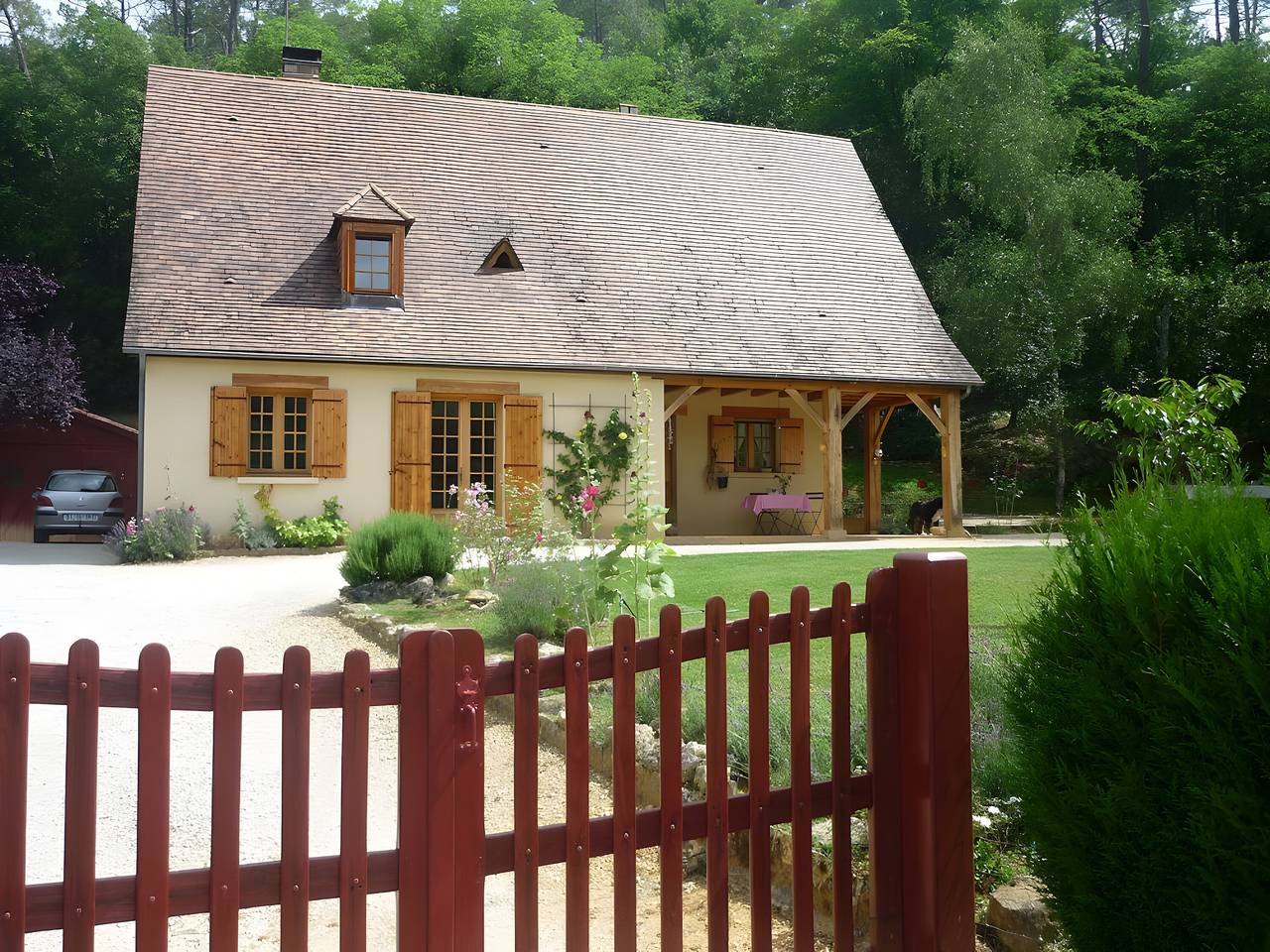 Cerca de Sarlat en Périgord, Bajo el Tilo con Joelle y Guy, Habitación Campestre, Tranquilidad, Naturaleza in Carsac-Aillac, Périgord Noir