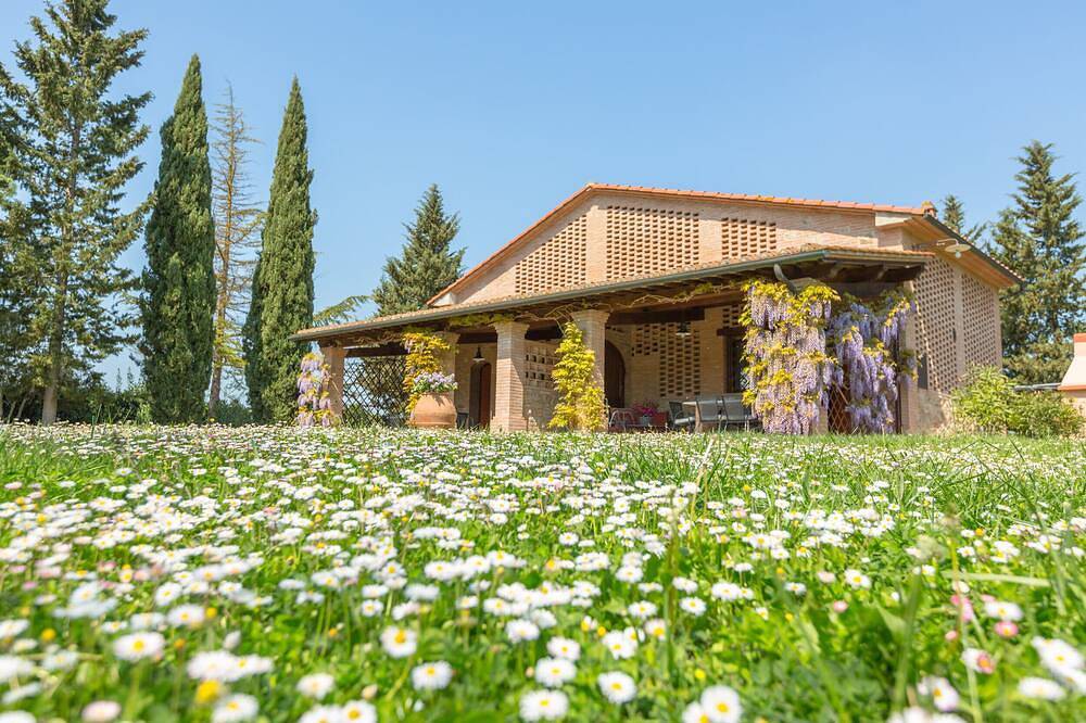 Agriturismo per 7 Persone in Peccioli, Pisa e dintorni