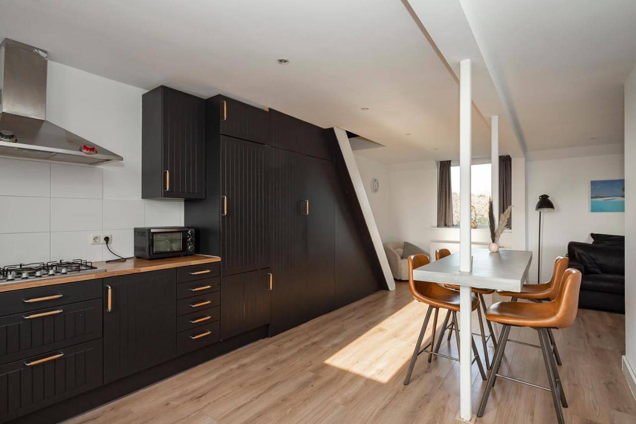 Geheel appartement, One-Bedroom Apartment in Tilburg, Noord-Brabant