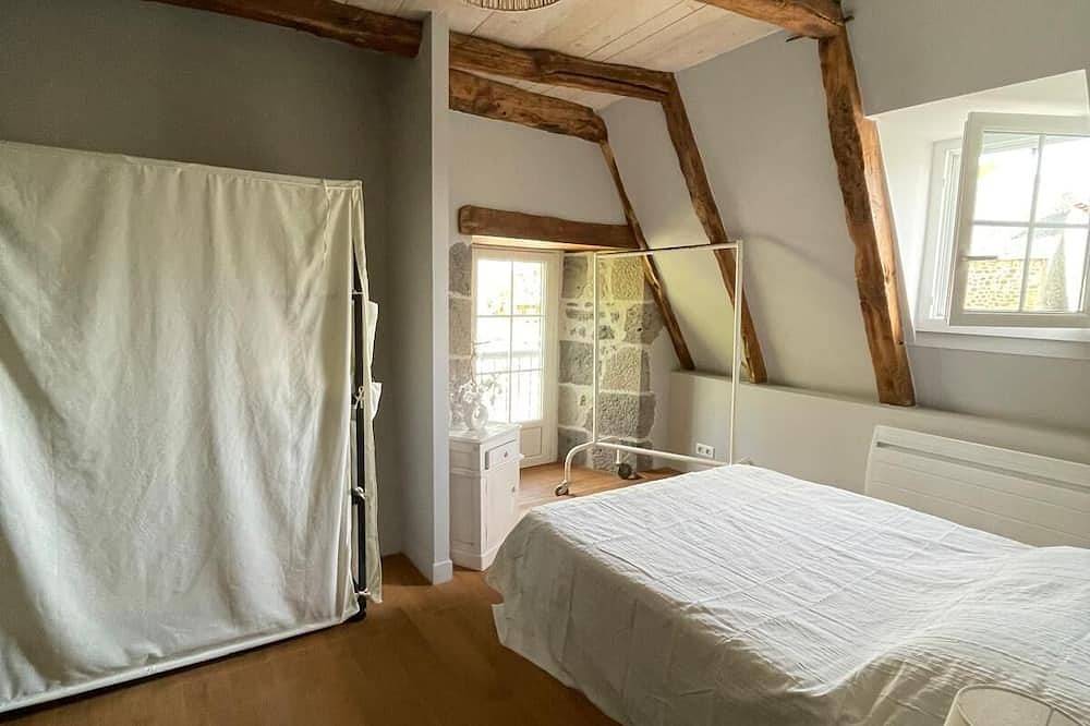 Maison typique Auvergnate in Raulhac, Région d'Aurillac