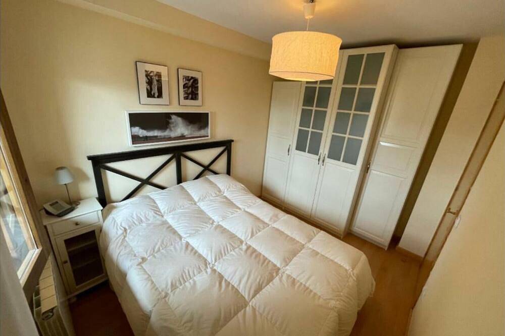 Entire apartment, Apartamento Falcar in Villanúa, Spanish Pyrenees