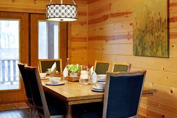 Log Cabin for 16 Guests in Broken Bow, Broken Bow Lake, Picture 2