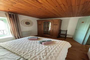 Maison De Vacances pour 6 Personnes dans Pionsat, Région de Riom, Photo 4