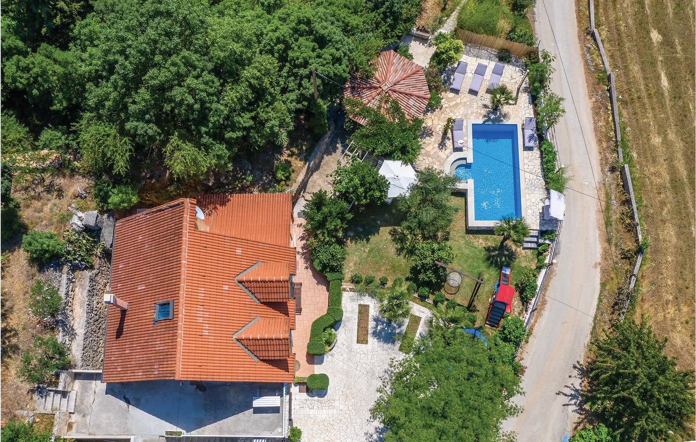 Gemütliche 154 m² große Wohnung mit Pool und Terrasse in der Nähe des Flusses Matica in Imotski, Makarska Riviera