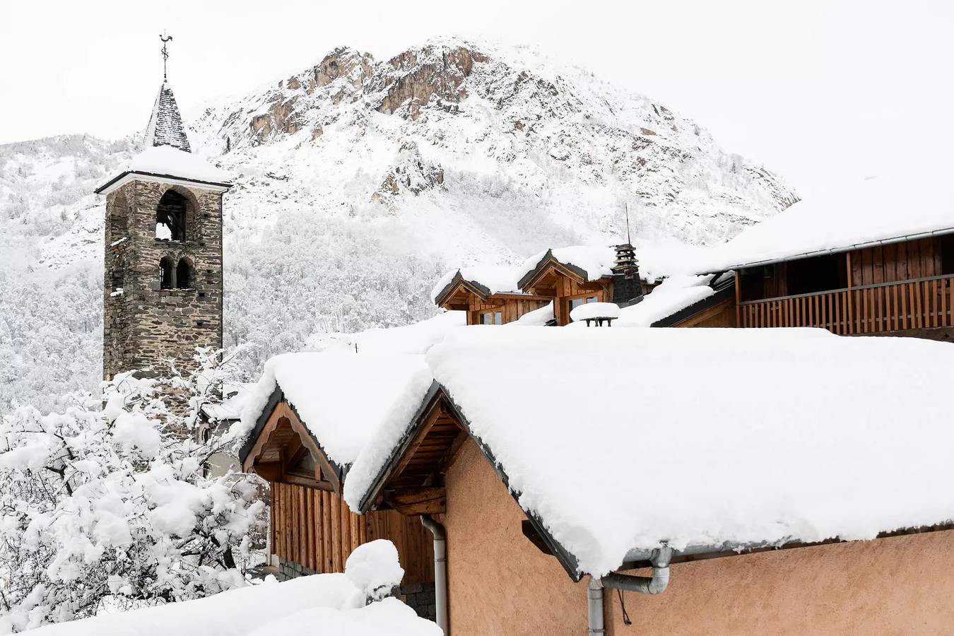 Family chalet · St Marcel Village Centre · West Terrace in Saint-Martin-de-Belleville, Les Trois Vallées