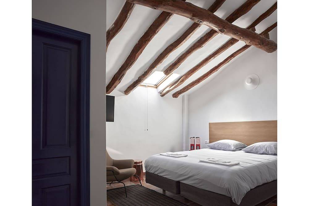 Neleman House - Hoces del Cabriel - Interior of Valencia in Venta del Moro, Valencia Province
