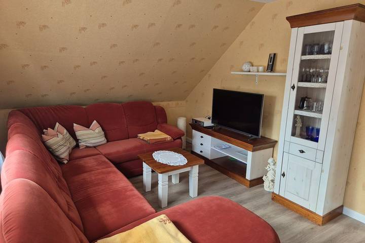 Ferienwohnung für 4 Personen, mit Garten in Hattstedt - 2