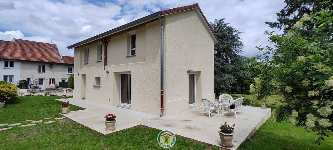 La Grange d'Evelyne 4**** in Dizimieu, La Tour-du-Pin und Umgebung