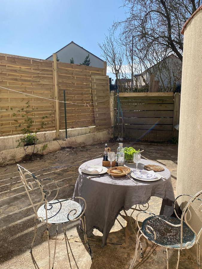 Gîte pour 3 personnes, avec terrasse, animaux acceptés à Saint-Cyr-l'École - 4