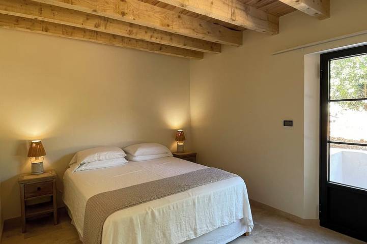 Adorable 1-bedroom villa walking distance to Valbonne in Valbonne, Mittelmeerküste (Frankreich)
