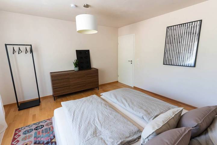 Ganze Wohnung, 100 m² · bis zu 6 Gäste · 3 Sz · 8 km von Bamberg in Kemmern, Landkreis Bamberg