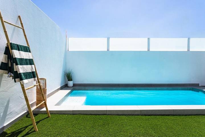 Casa rural para 6 personas, con terraza además de piscina y vistas, Se admiten mascotas en Arrecife - 3