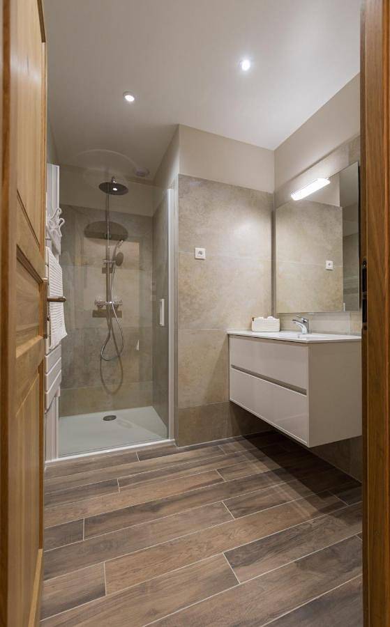 Classic Quadruple Room in Le Vast, Région de Cherbourg