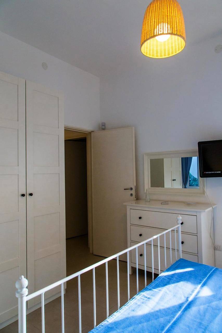 King Room with Garden View in Vittoria, Province de Ragusa