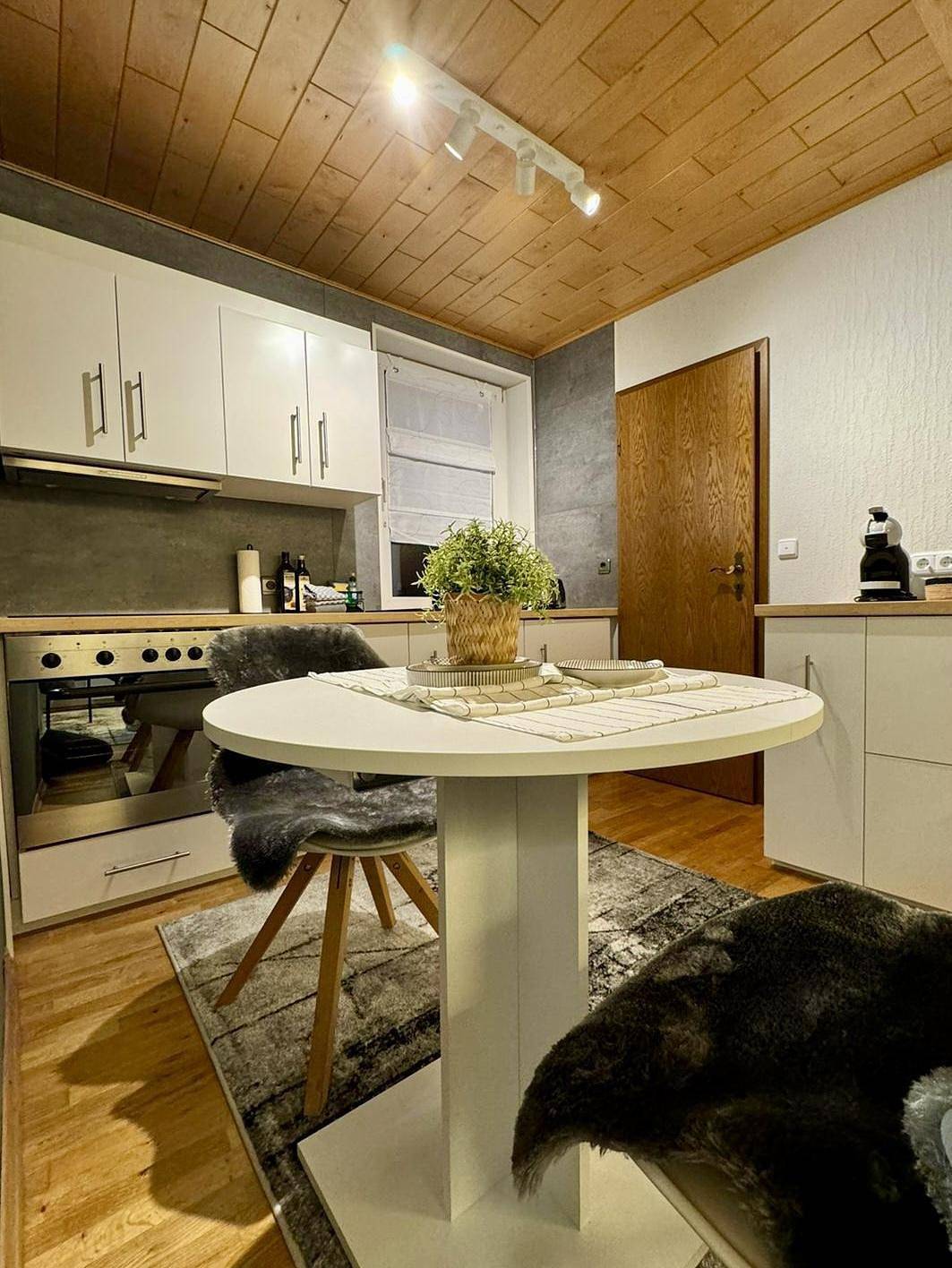 Ganze Ferienwohnung, Appartement Mosel 1 in Schweich, Moseleifel