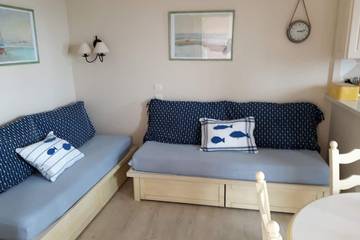 Lodge for 5 People in Roquebrune-sur-Argens, Draguignan region, Photo 1